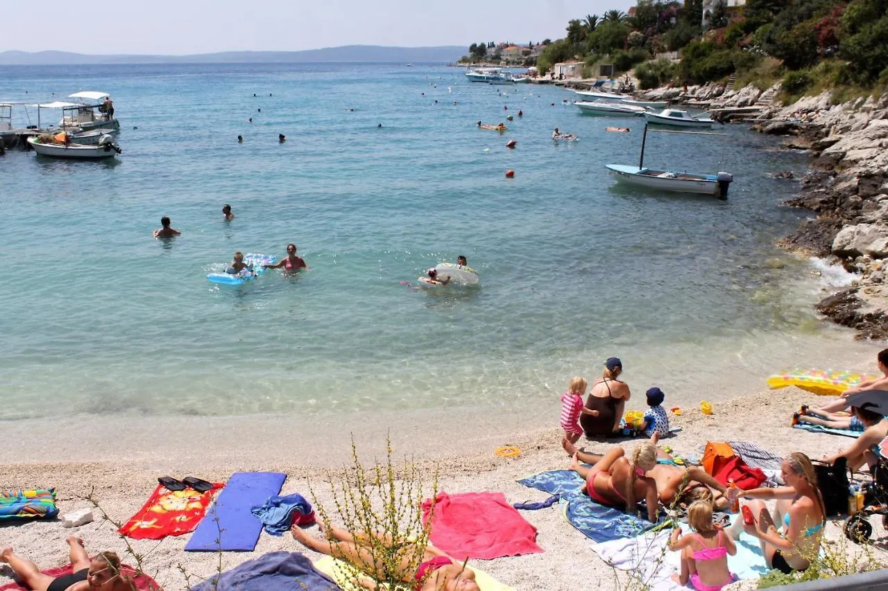 Apartment Mavarstica 17803A Trogir